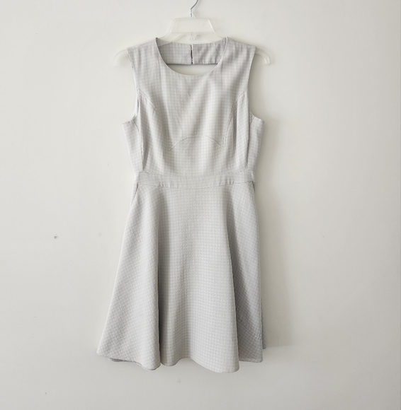 Reiss Natalie Houndstooth Keyhole Back A Line Mini Dress Silver Grey 10 - Picture 4 of 10